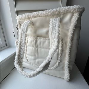 🌟NWOT Sherpa tote and crossbody